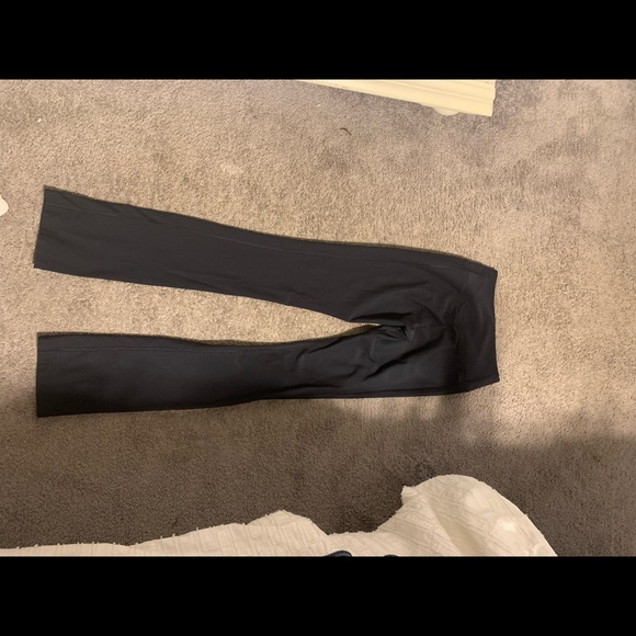XS Nike yoga pants - Picture 2 of 3